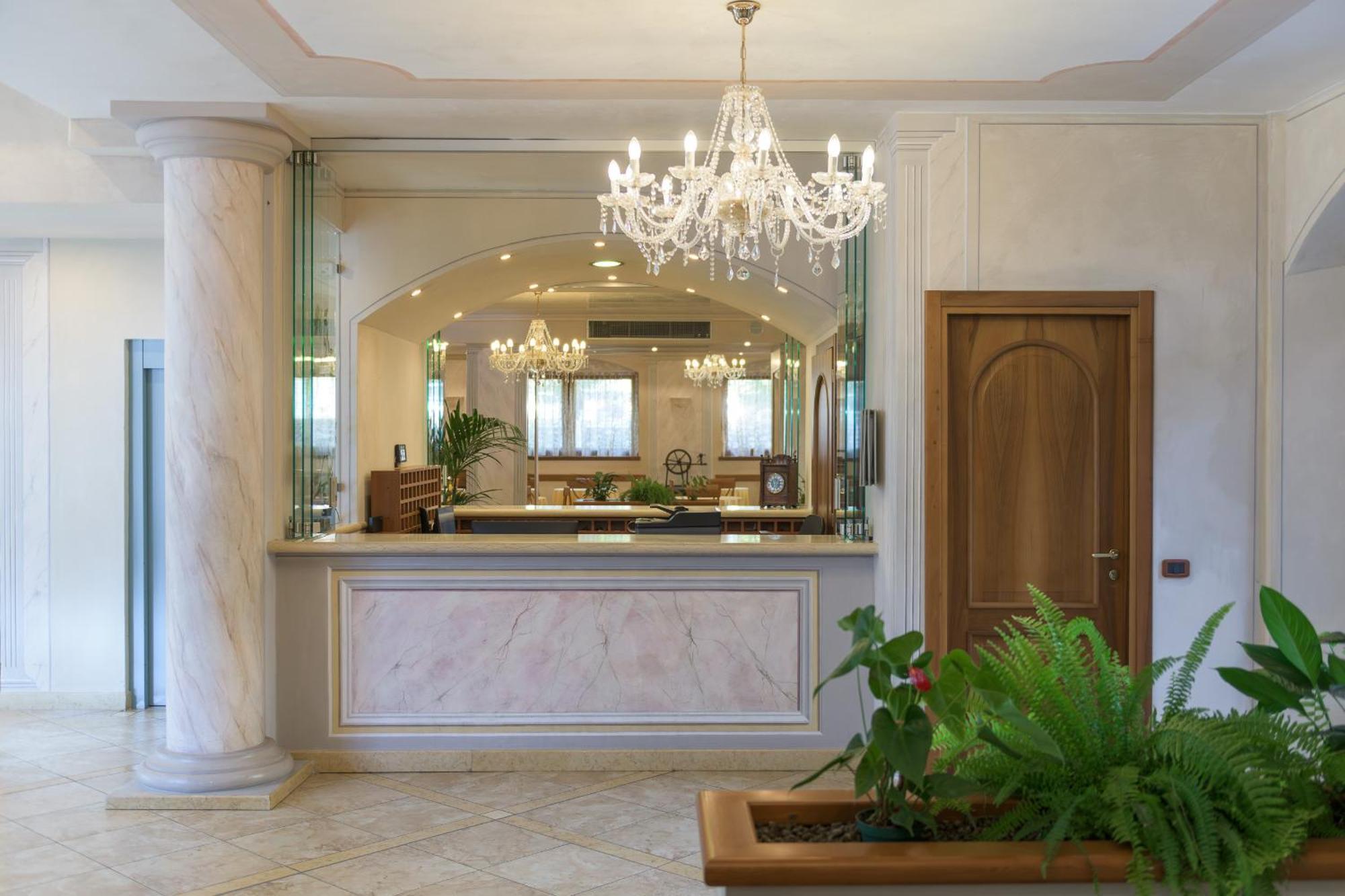 Hotel Antico Monastero Toscolano-Maderno Esterno foto
