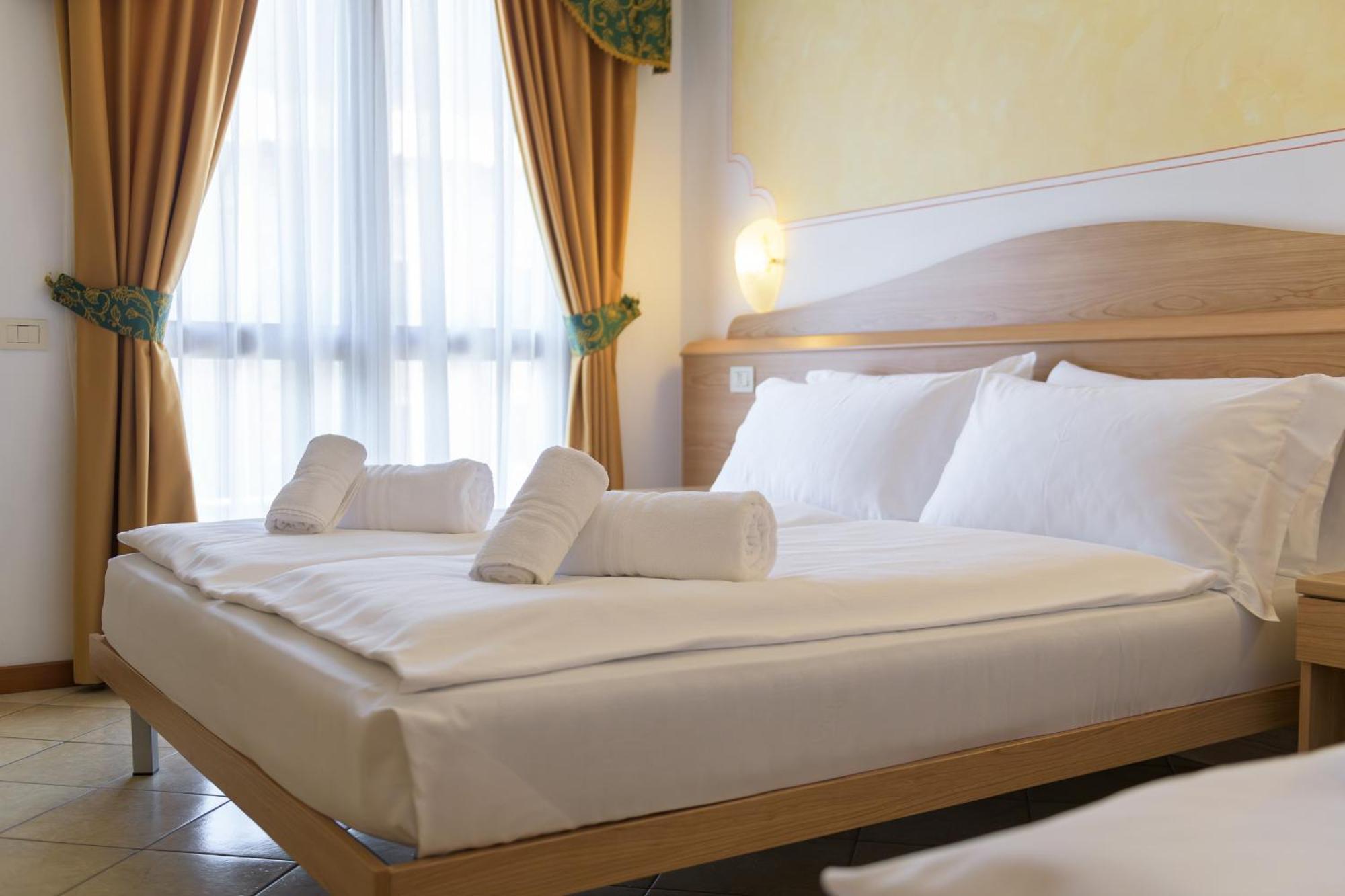 Hotel Antico Monastero Toscolano-Maderno Esterno foto